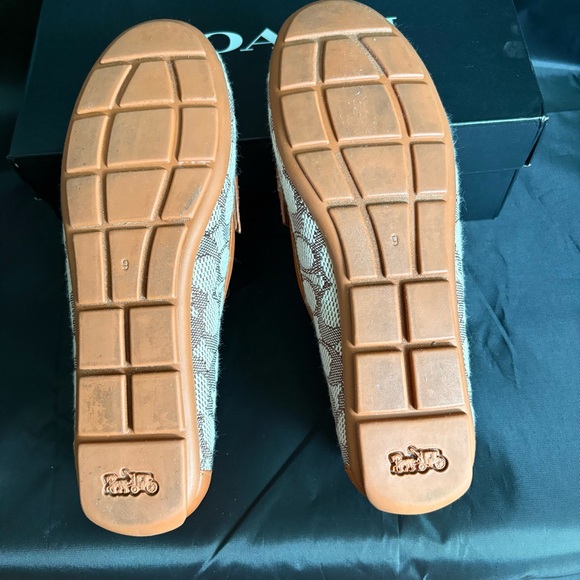 Coach Woman’s Tan and Brown Loafers- shoes used once - Picture 12 of 16